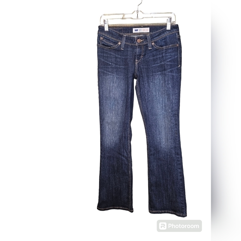 Levis demi curve low rise flare dark wash jeans size 7